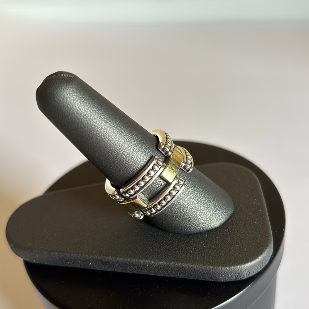 LAGOS HIGH BAR Two-Tone Caviar Link Ring - Picture 10 of 12
